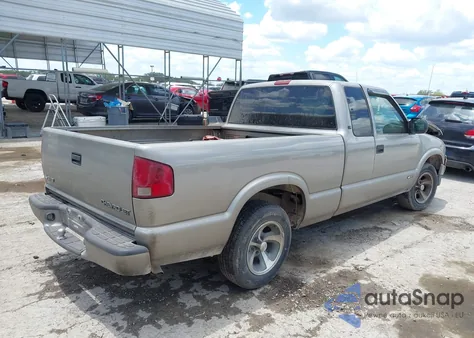 2003 Chevrolet S-10 Ls из США, поврежденный, VIN 1GCCS19X638100820